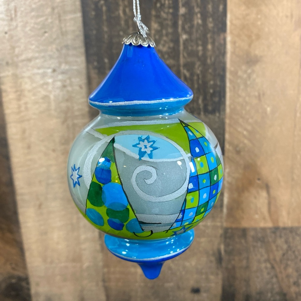 Vintage 2006 Li Bien Handblown Art Glass Ornament Reverse Inside Painting